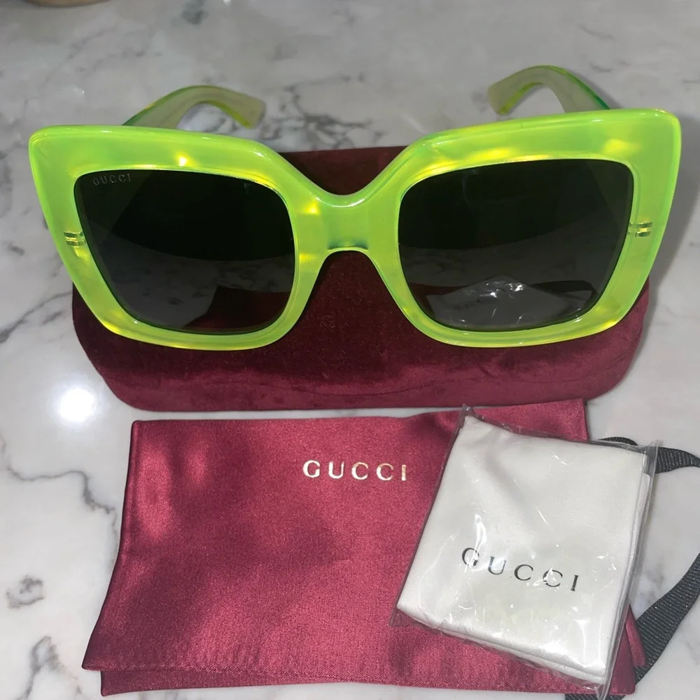 GUCCI sunglasses - Picture 8 of 9